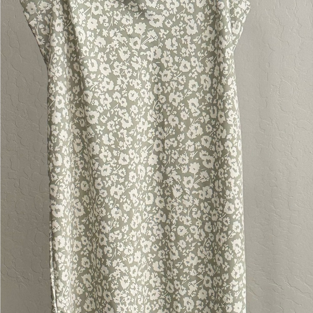 Faux silk straight and long shift address